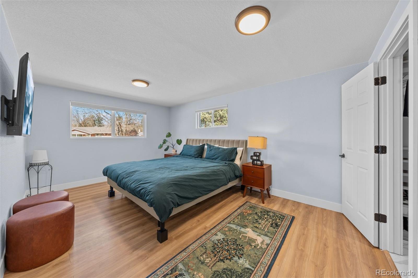 9922 W 66th Place