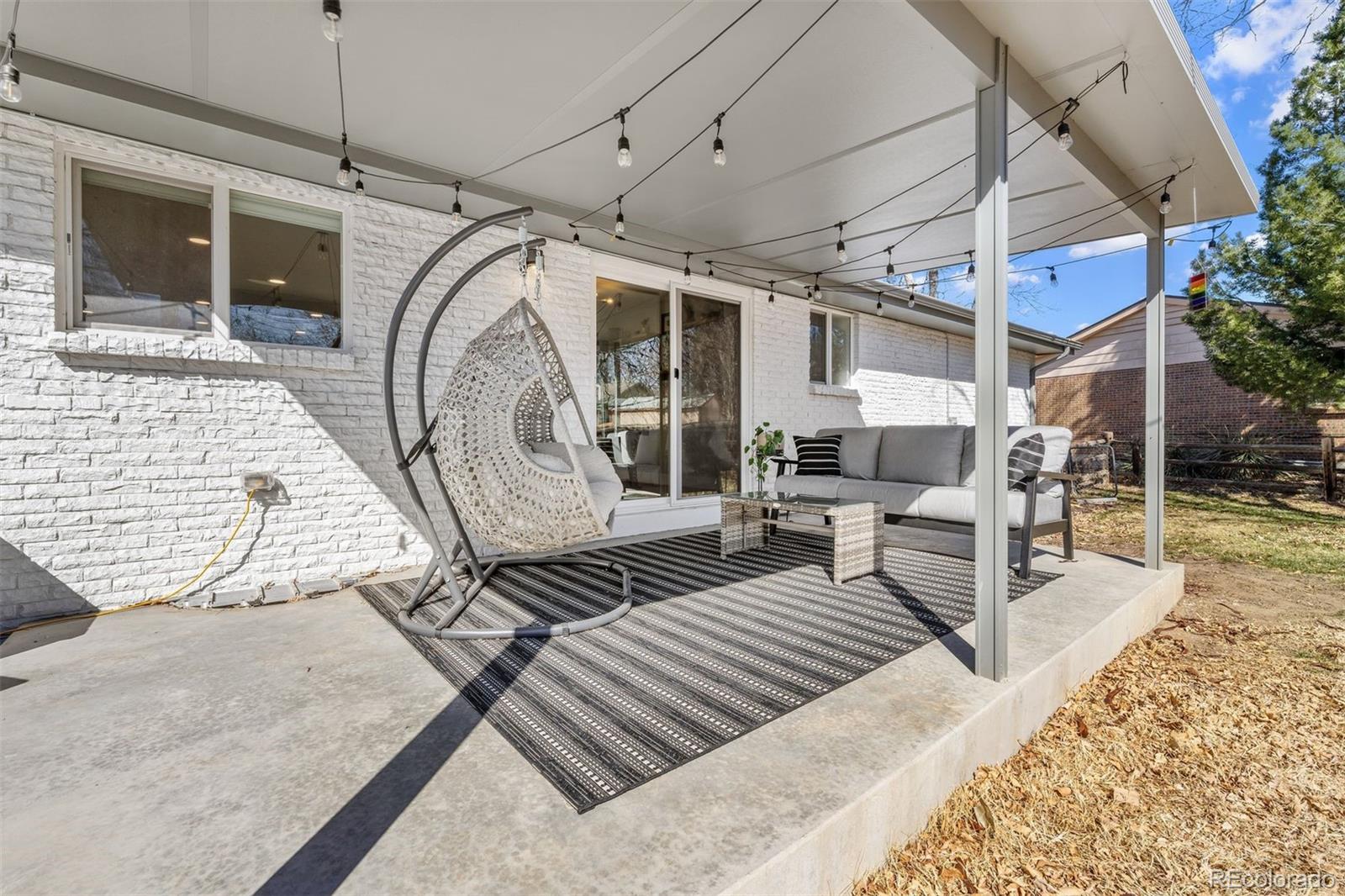 9922 W 66th Place