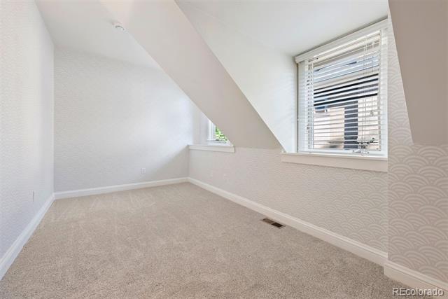 574 N High Street