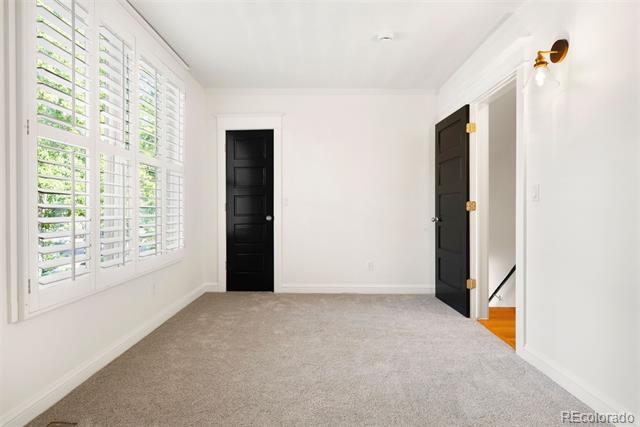 574 N High Street