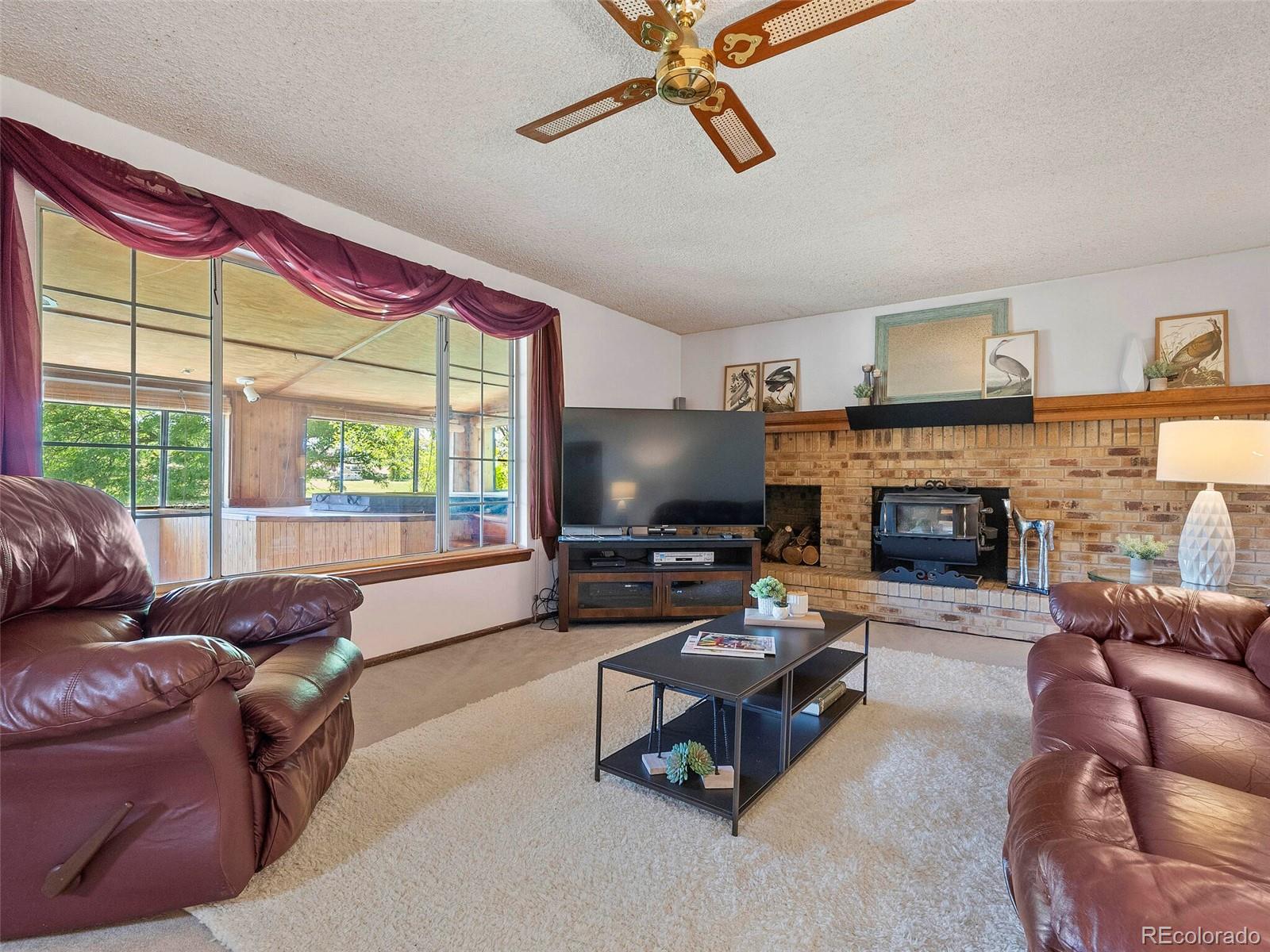 1221 Poplar Way