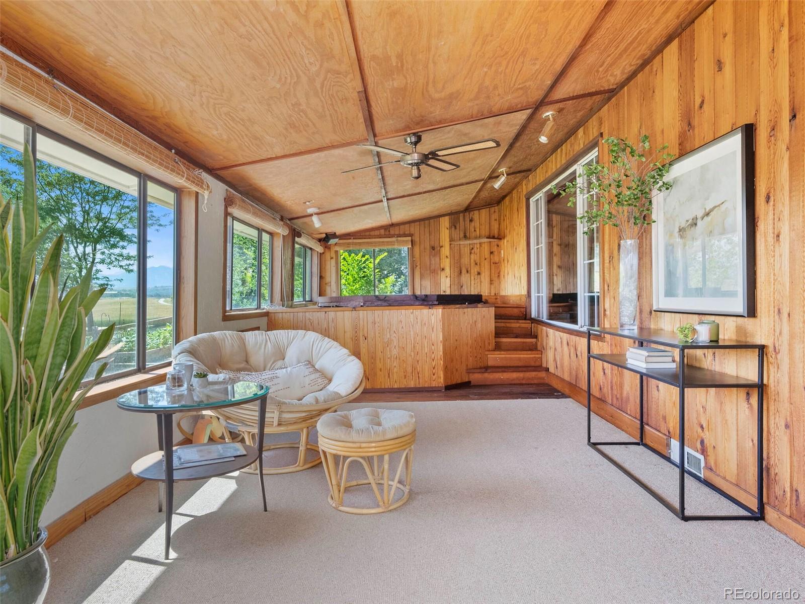 1221 Poplar Way