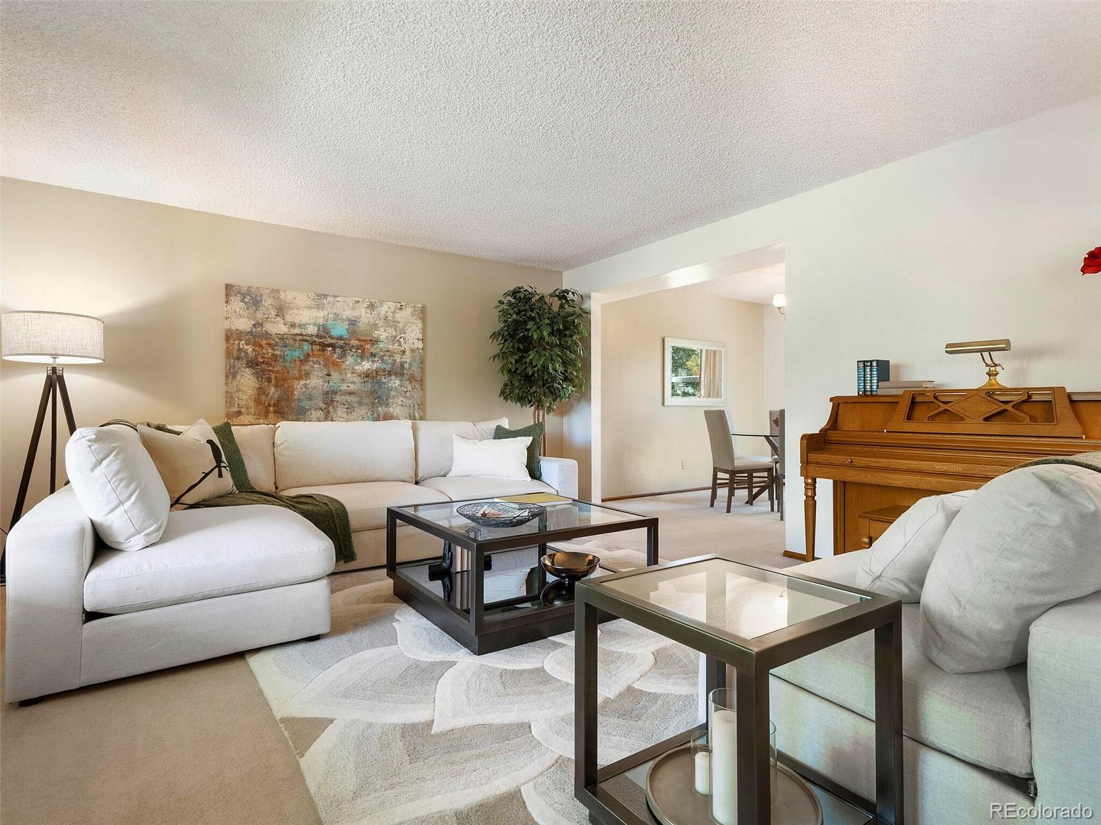 1221 Poplar Way