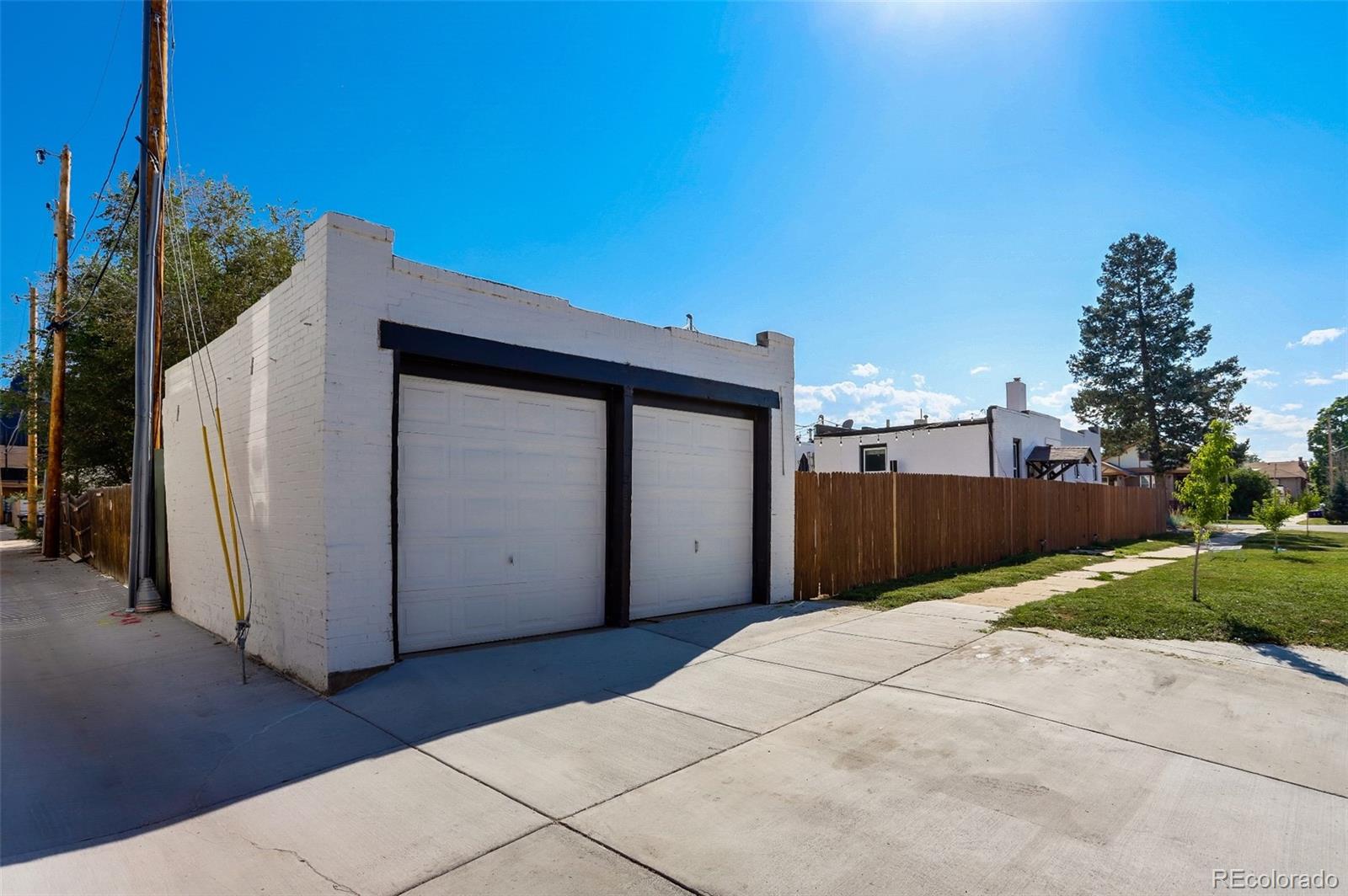 1598 Lowell Boulevard