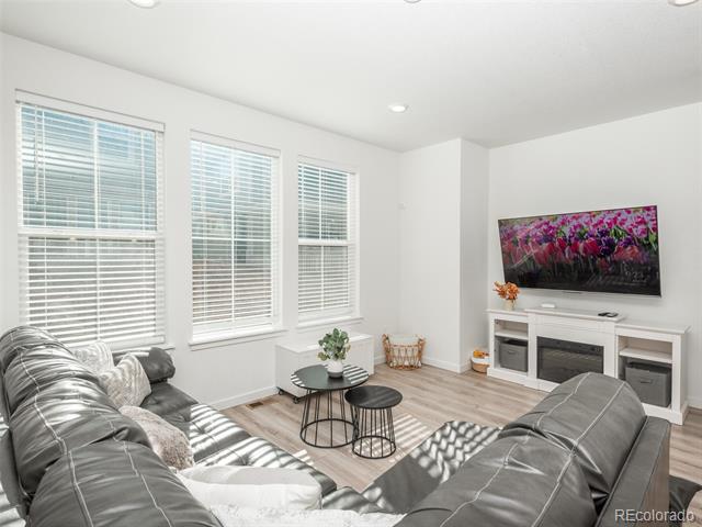 17370 E 95th Place