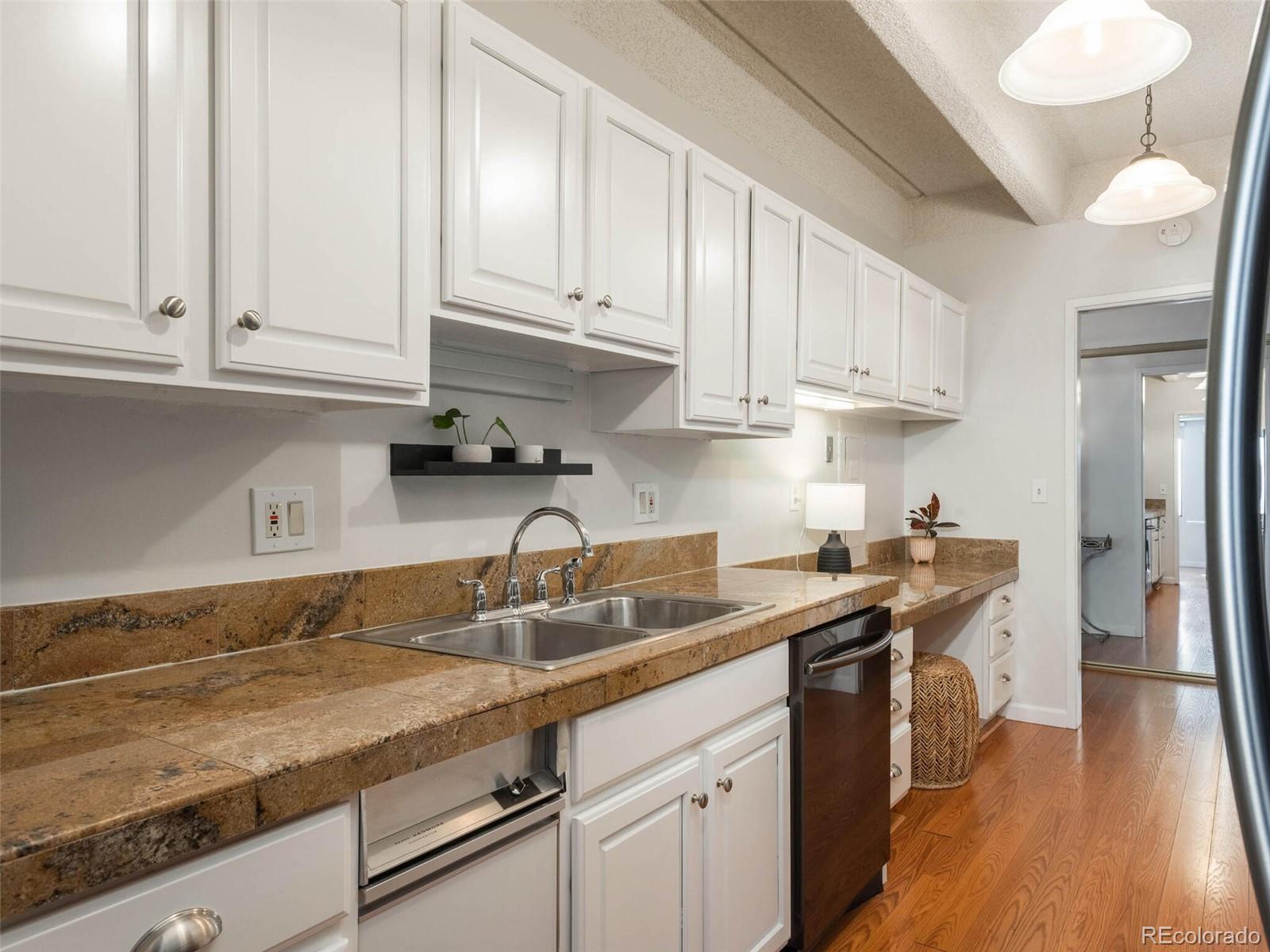 7877 E Mississippi Avenue Unit: 1407