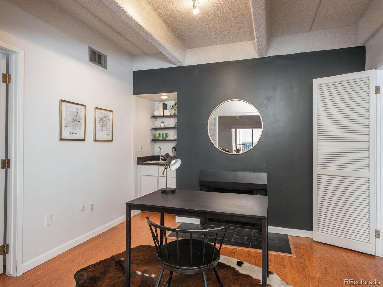 7877 E Mississippi Avenue Unit: 1407