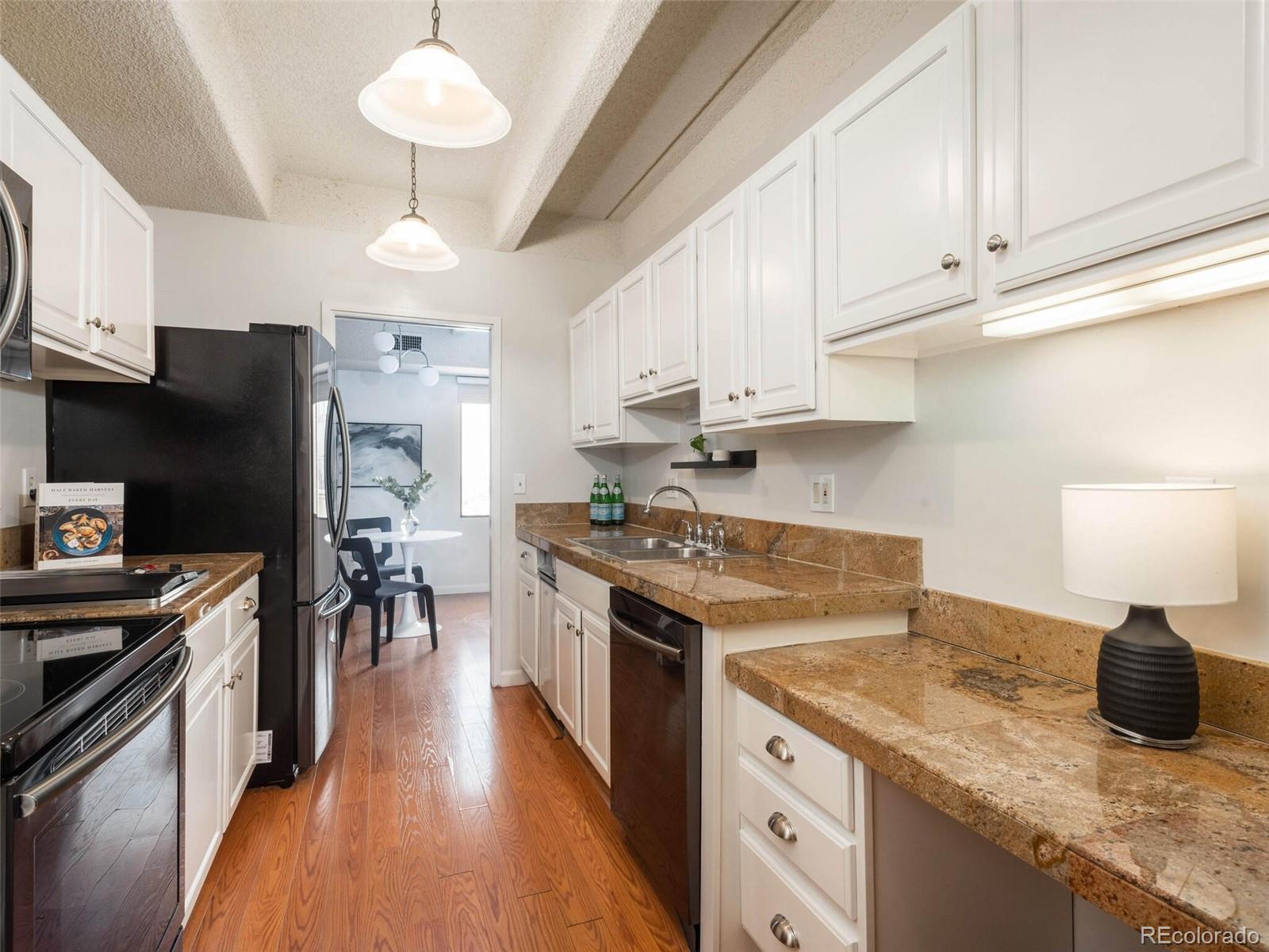 7877 E Mississippi Avenue Unit: 1407