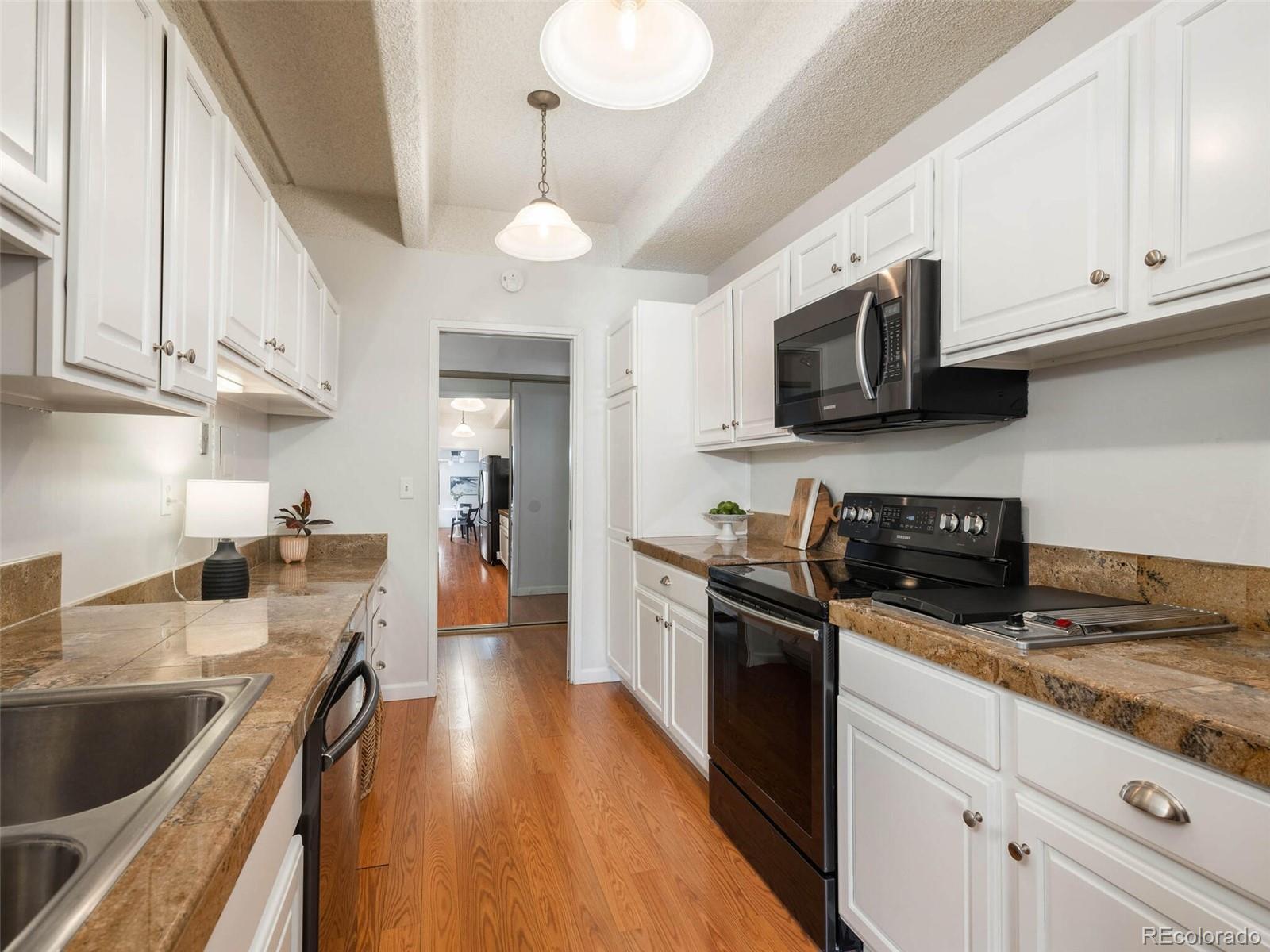7877 E Mississippi Avenue Unit: 1407
