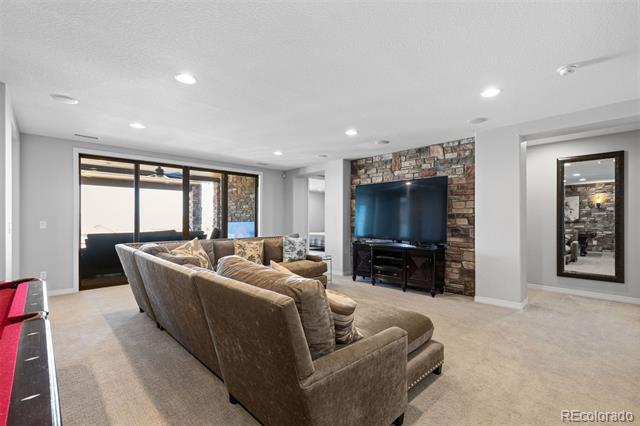 10640 Winding Pine Point