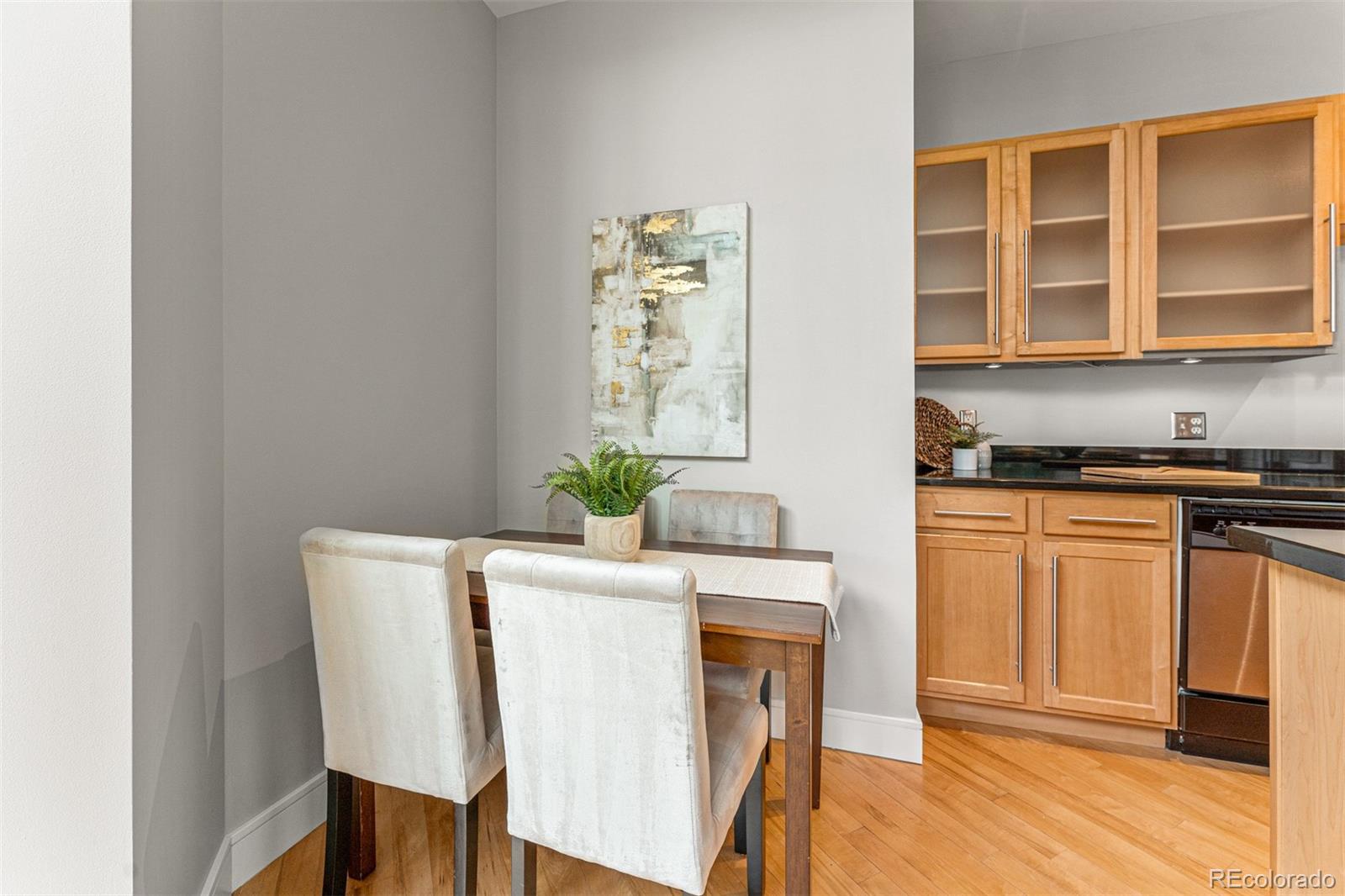 2441 Broadway N Unit: 110