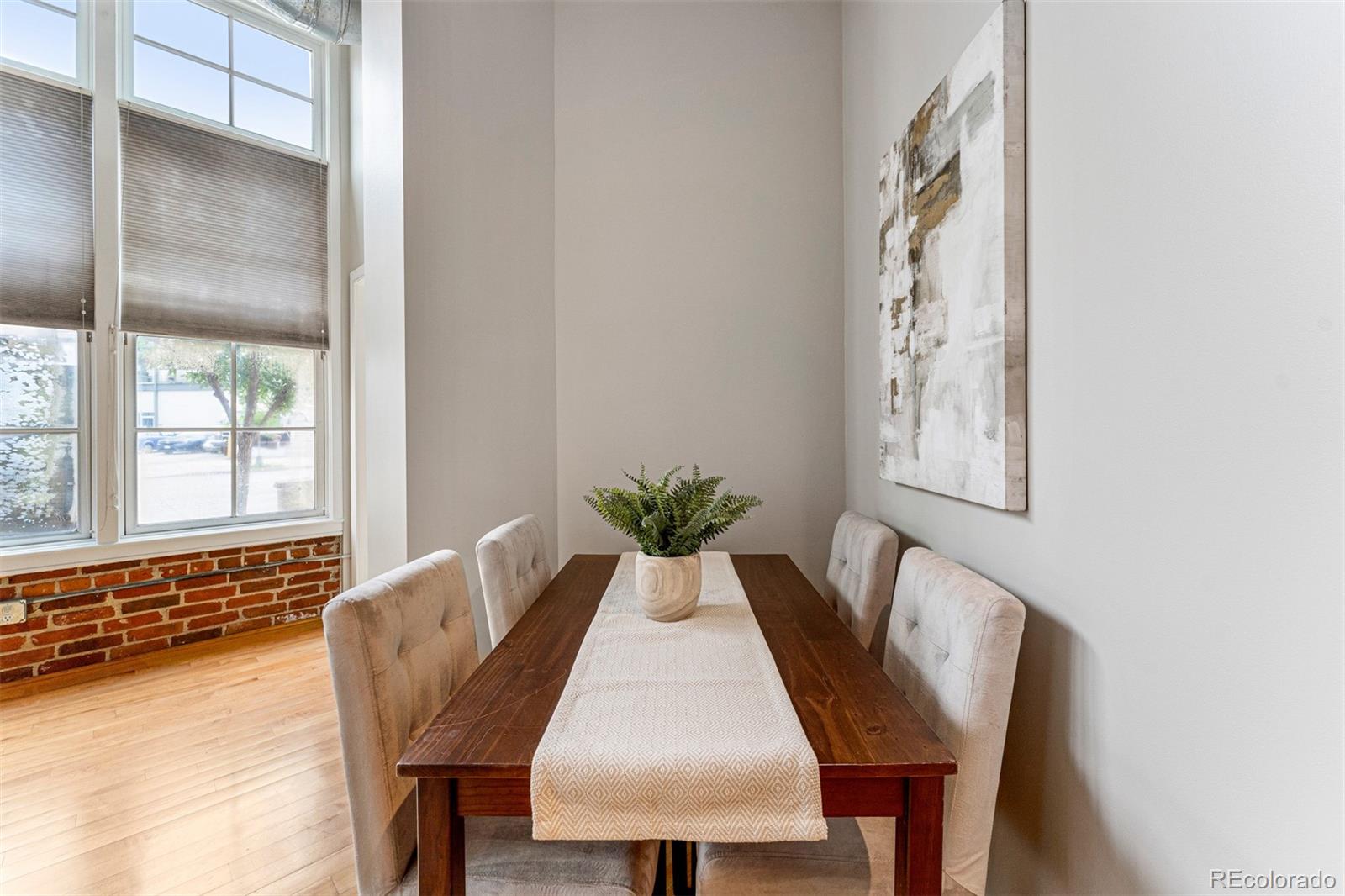 2441 Broadway N Unit: 110