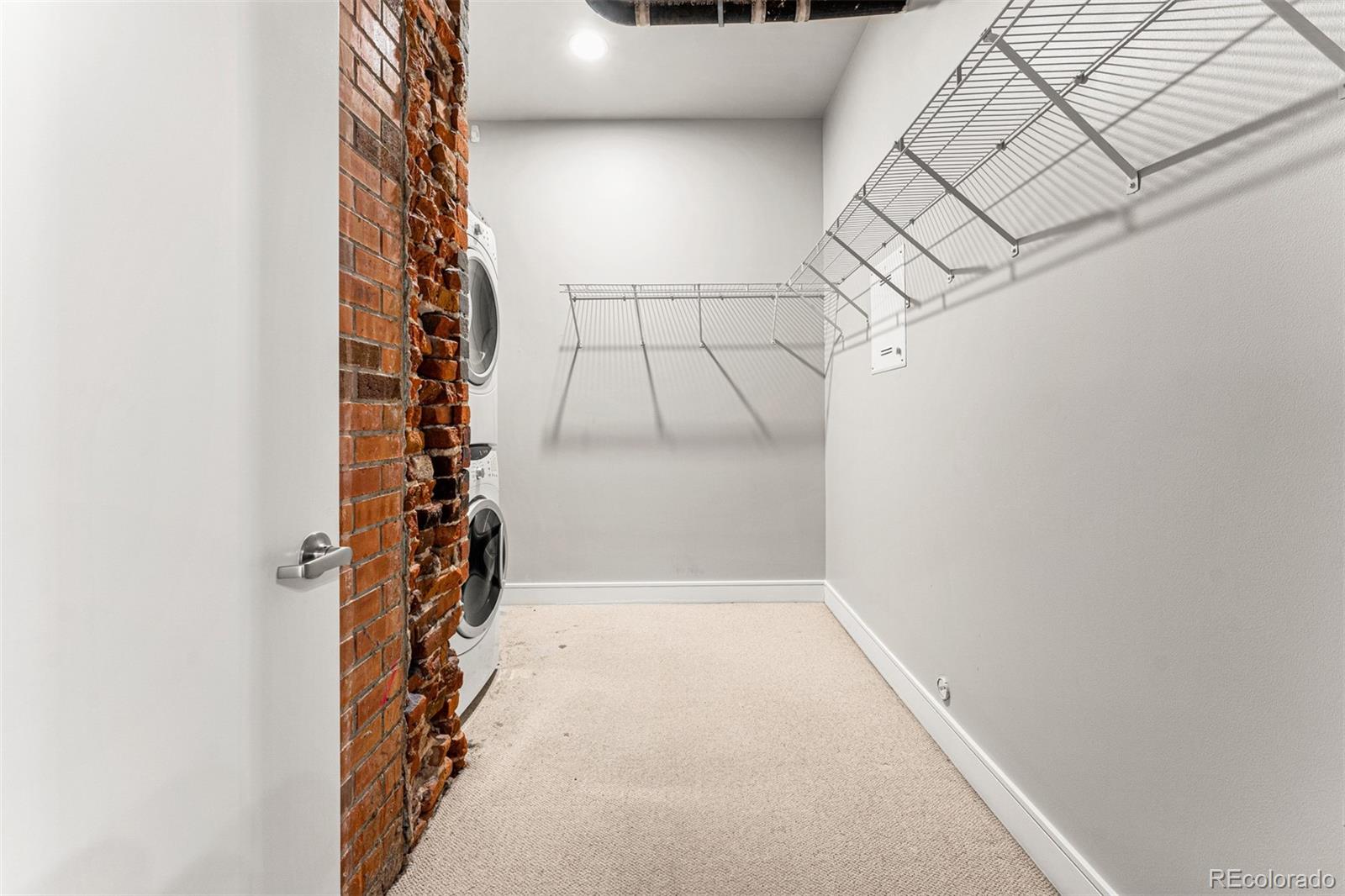 2441 Broadway N Unit: 110