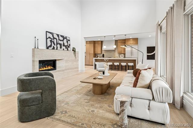 400 S Steele Street Unit: 63