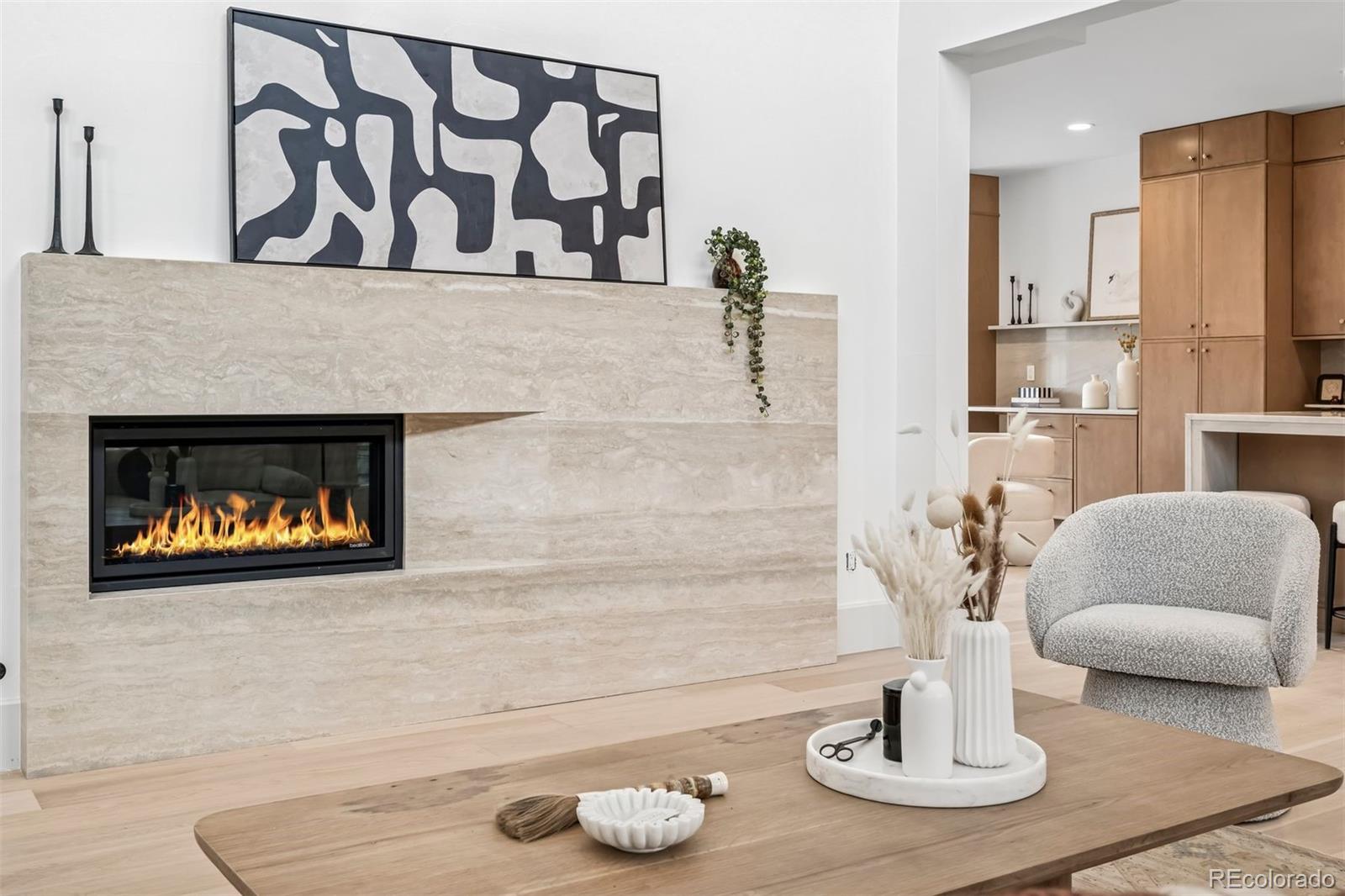 400 S Steele Street Unit: 63