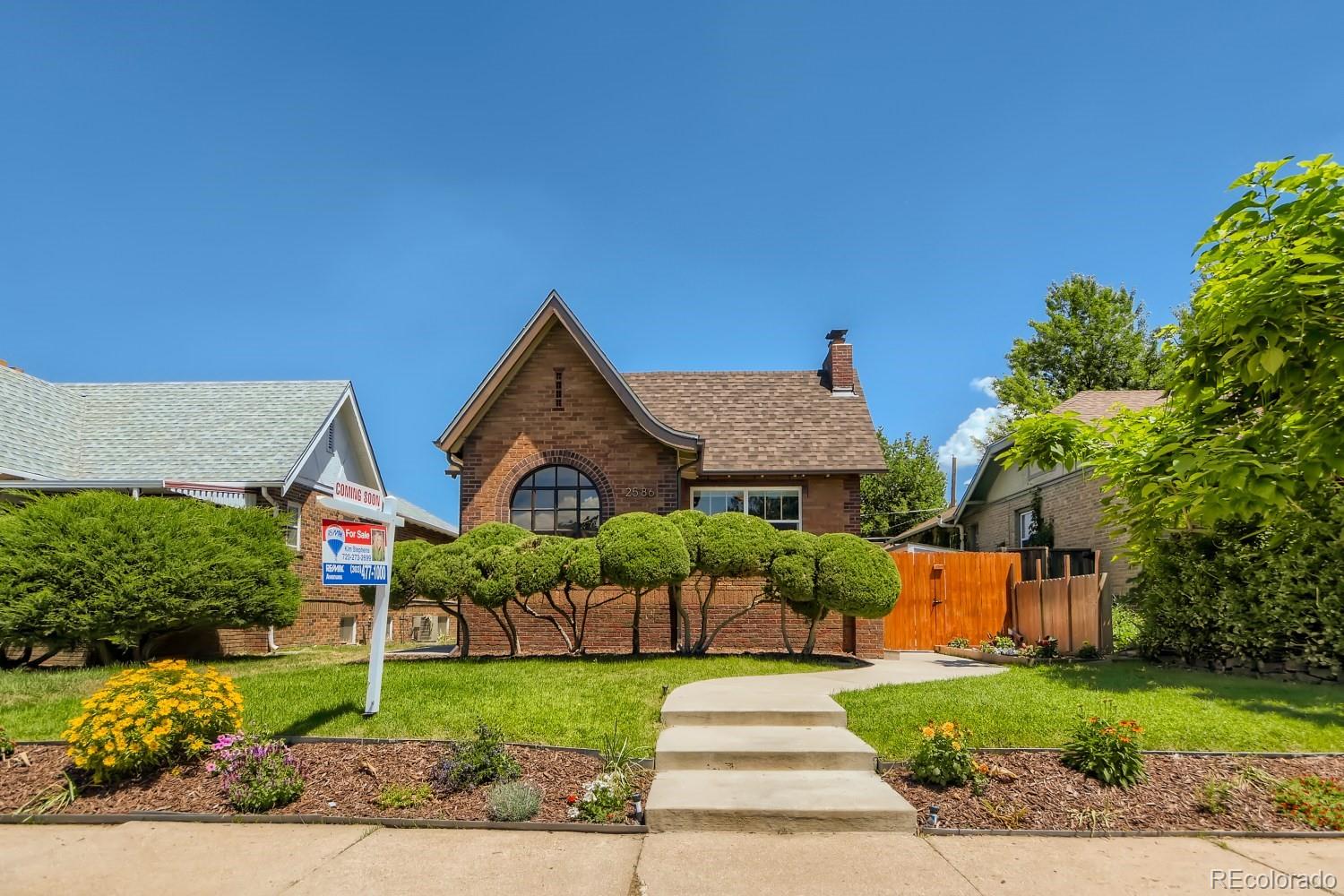 2586 Grape Street