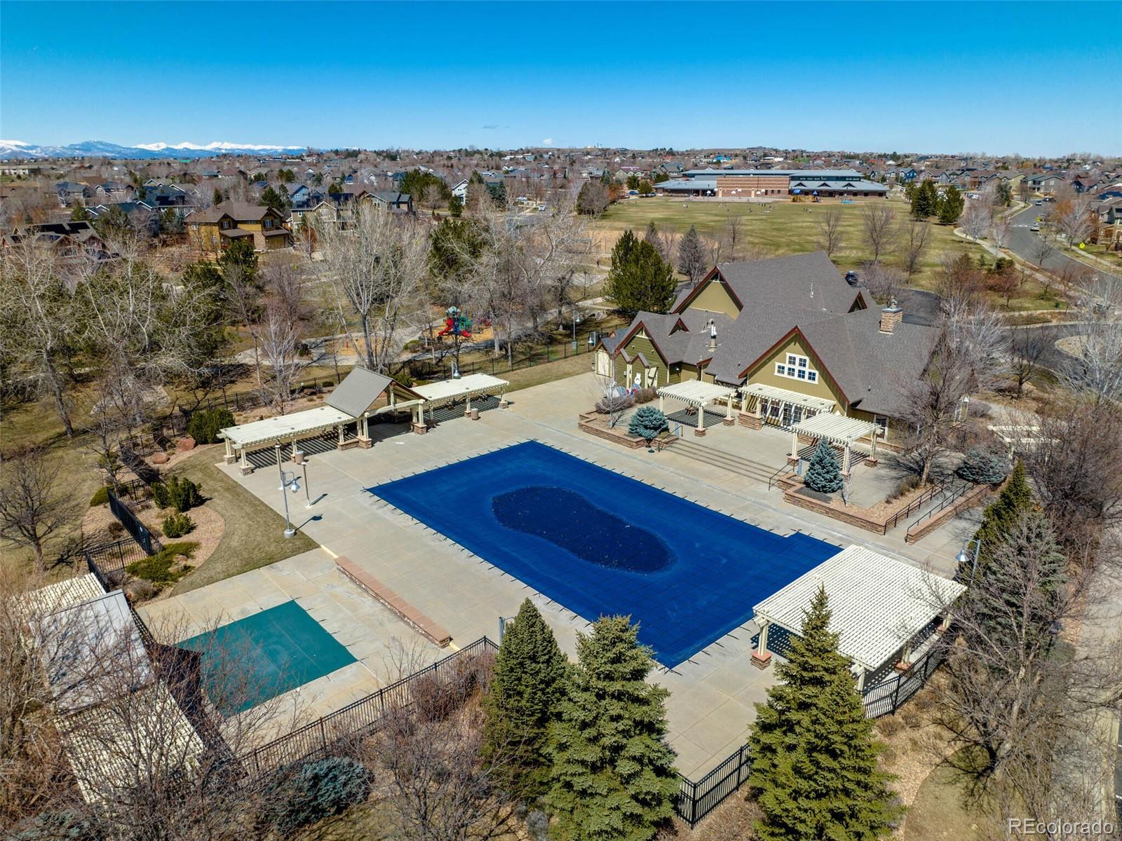 2550 Winding River Drive Unit: F4