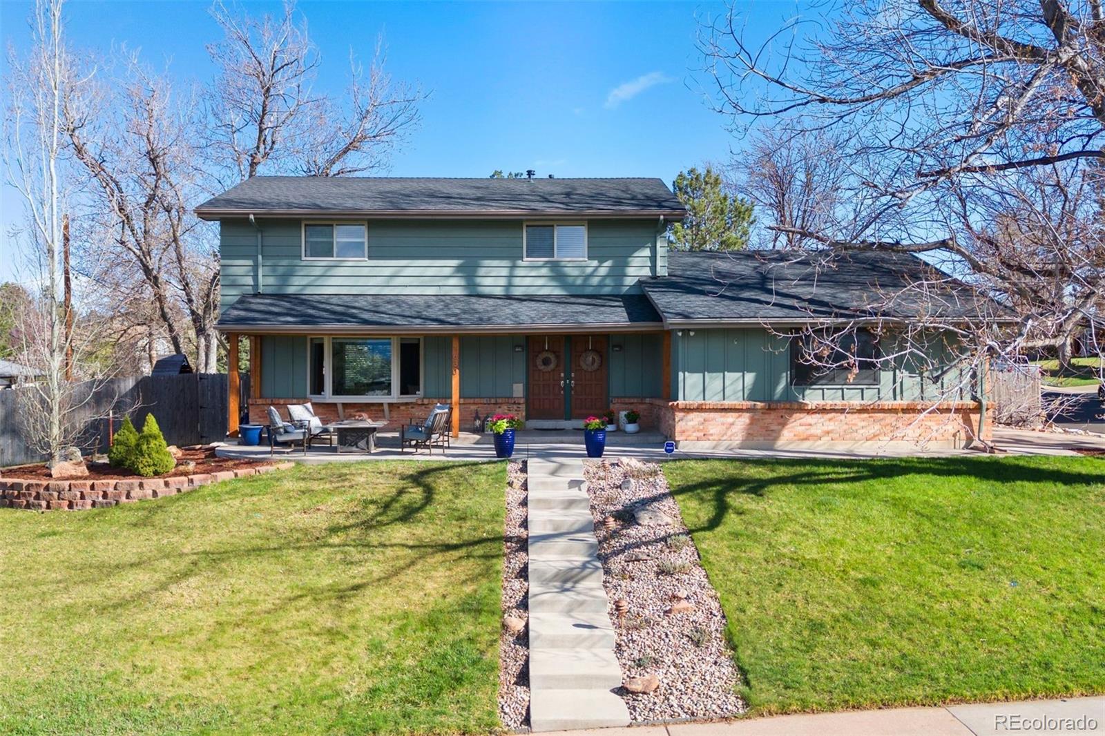 1630 E Easter Avenue