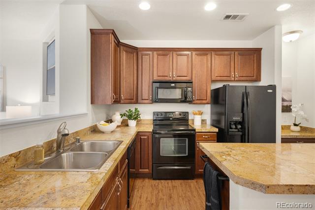 3652 S Perth Circle Unit: 102
