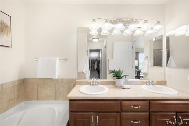 3652 S Perth Circle Unit: 102