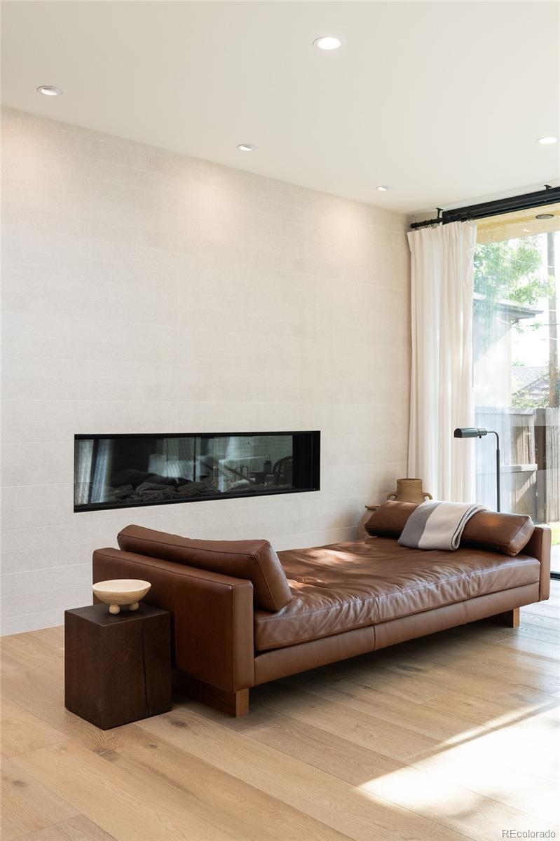 1375 S Elizabeth Street Unit: L