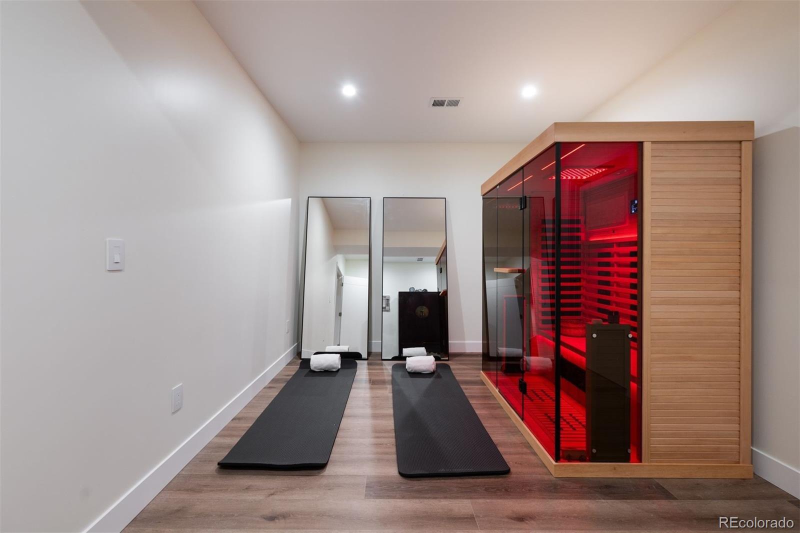 1375 S Elizabeth Street Unit: L