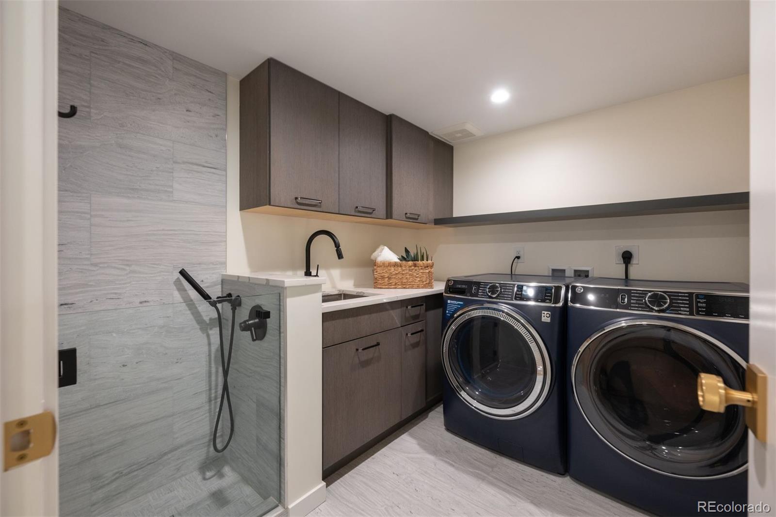 1375 S Elizabeth Street Unit: L