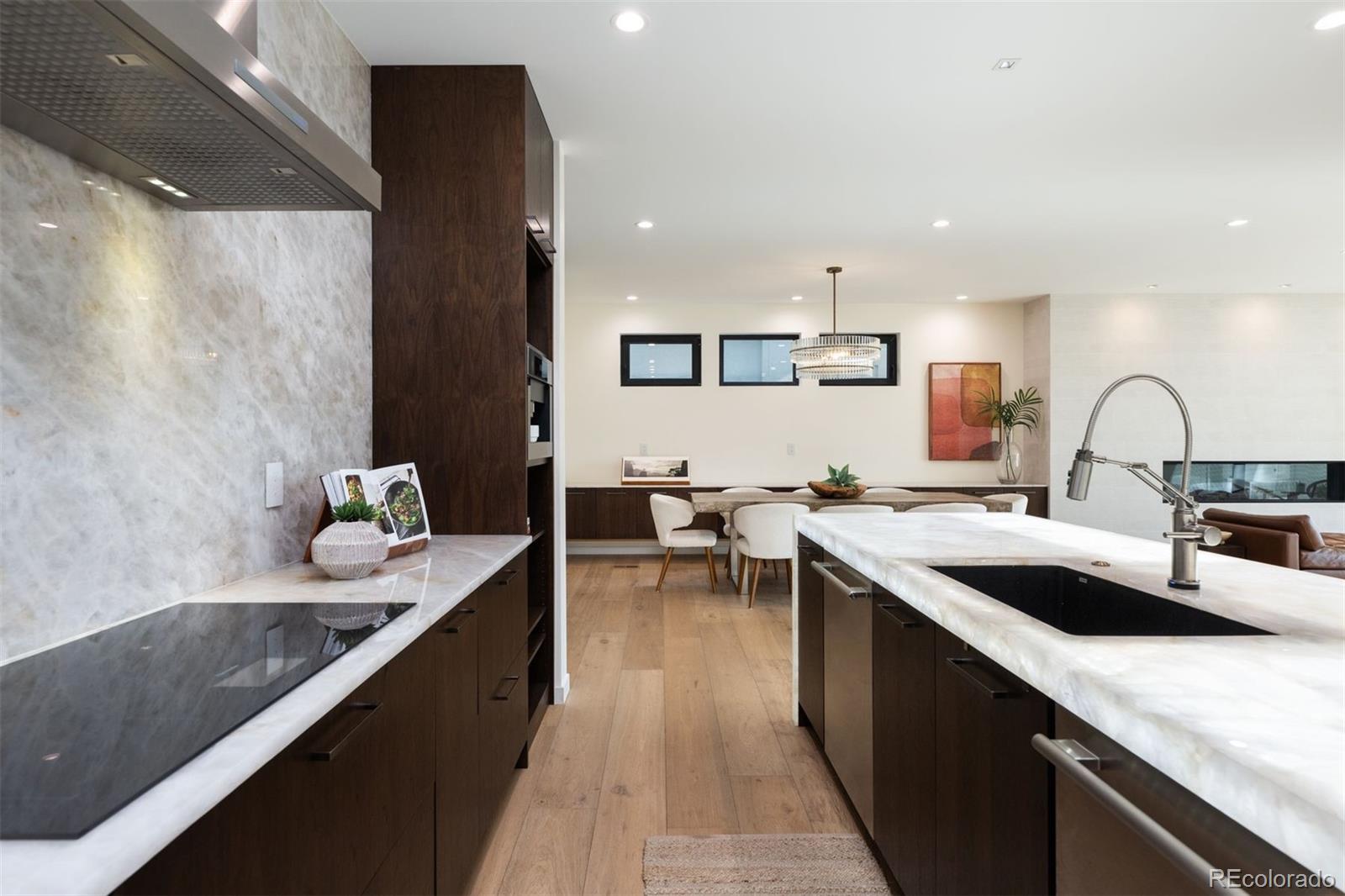 1375 S Elizabeth Street Unit: L
