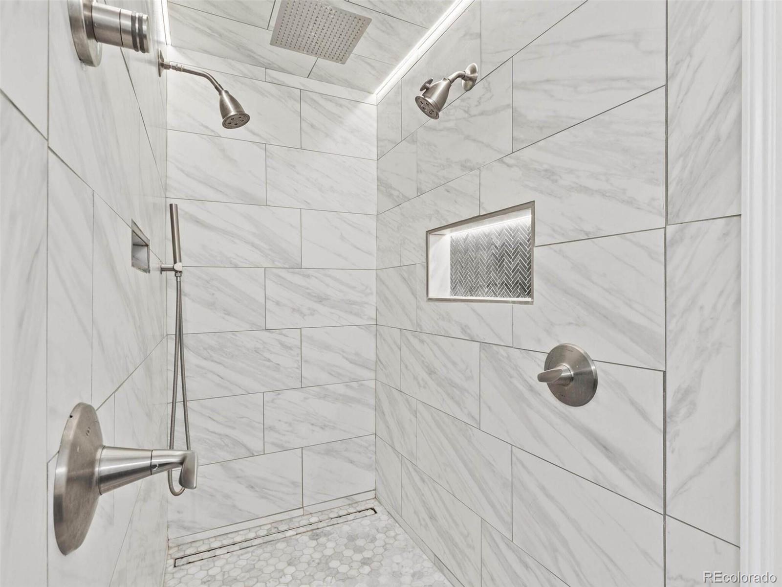 13903 Hillsboro Drive