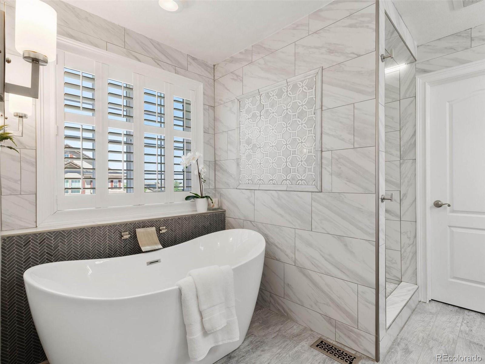 13903 Hillsboro Drive