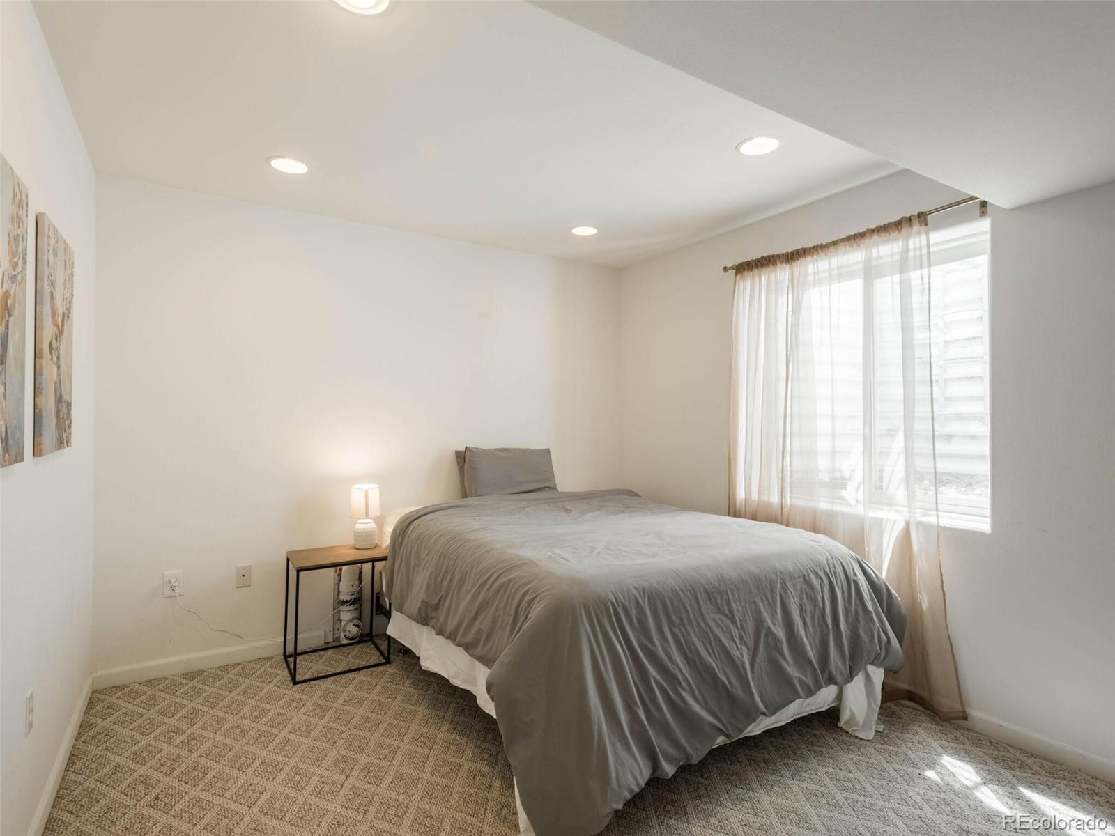 388 Hampstead Avenue