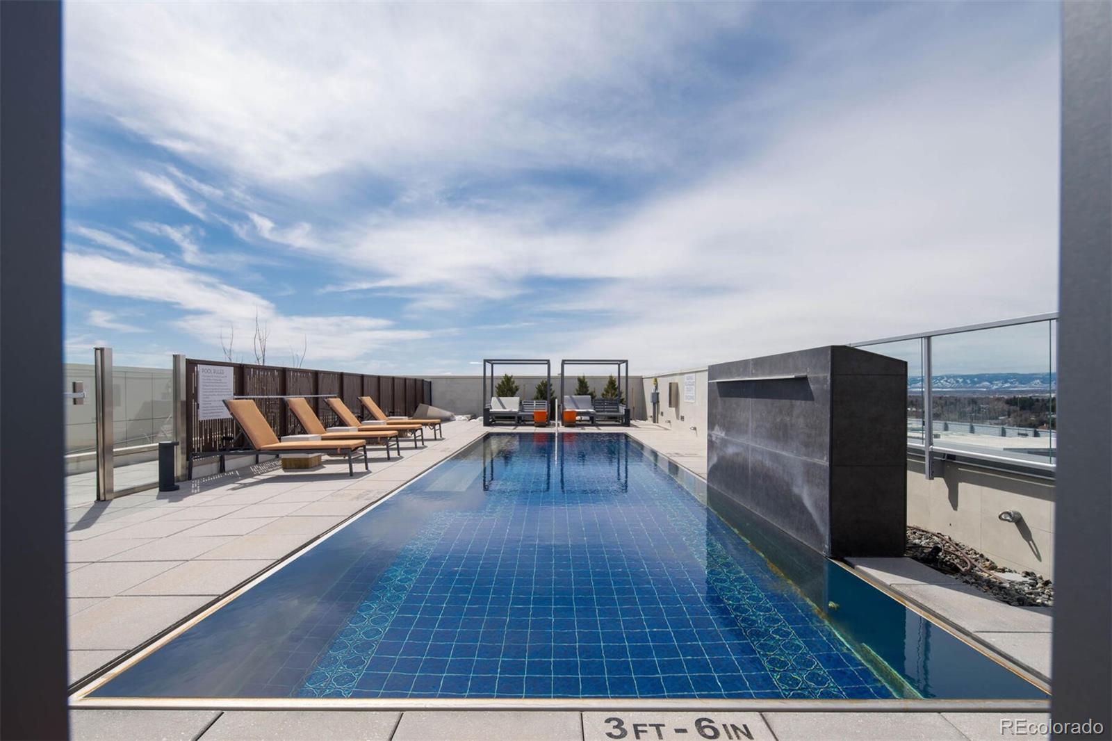 155 Steele Street Unit: 317