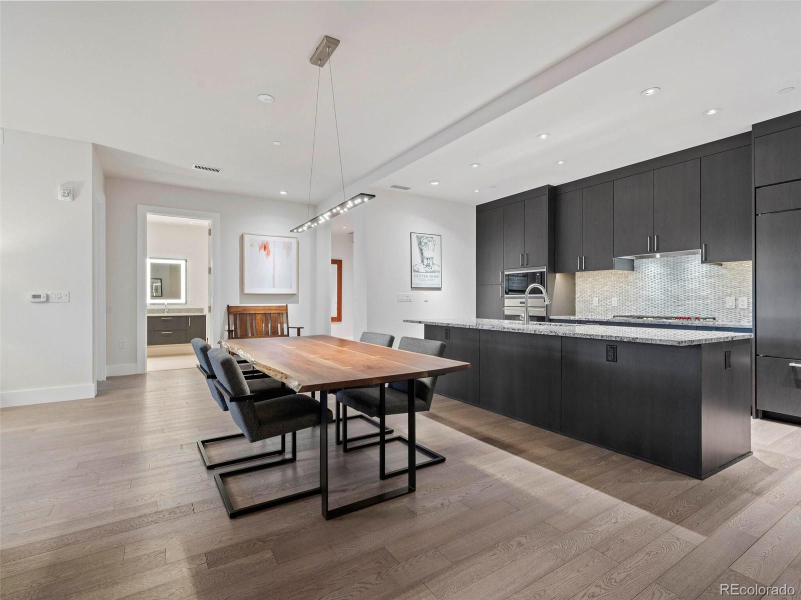 155 Steele Street Unit: 317