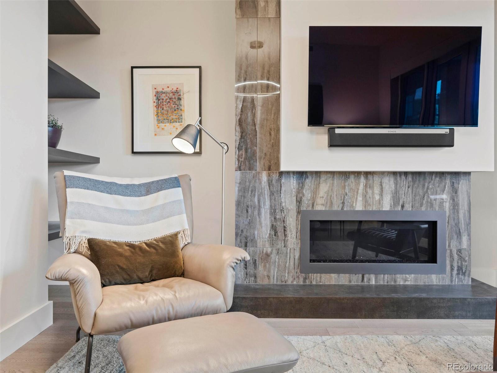 155 Steele Street Unit: 317