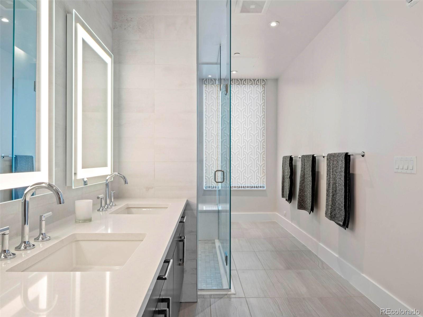 155 Steele Street Unit: 317