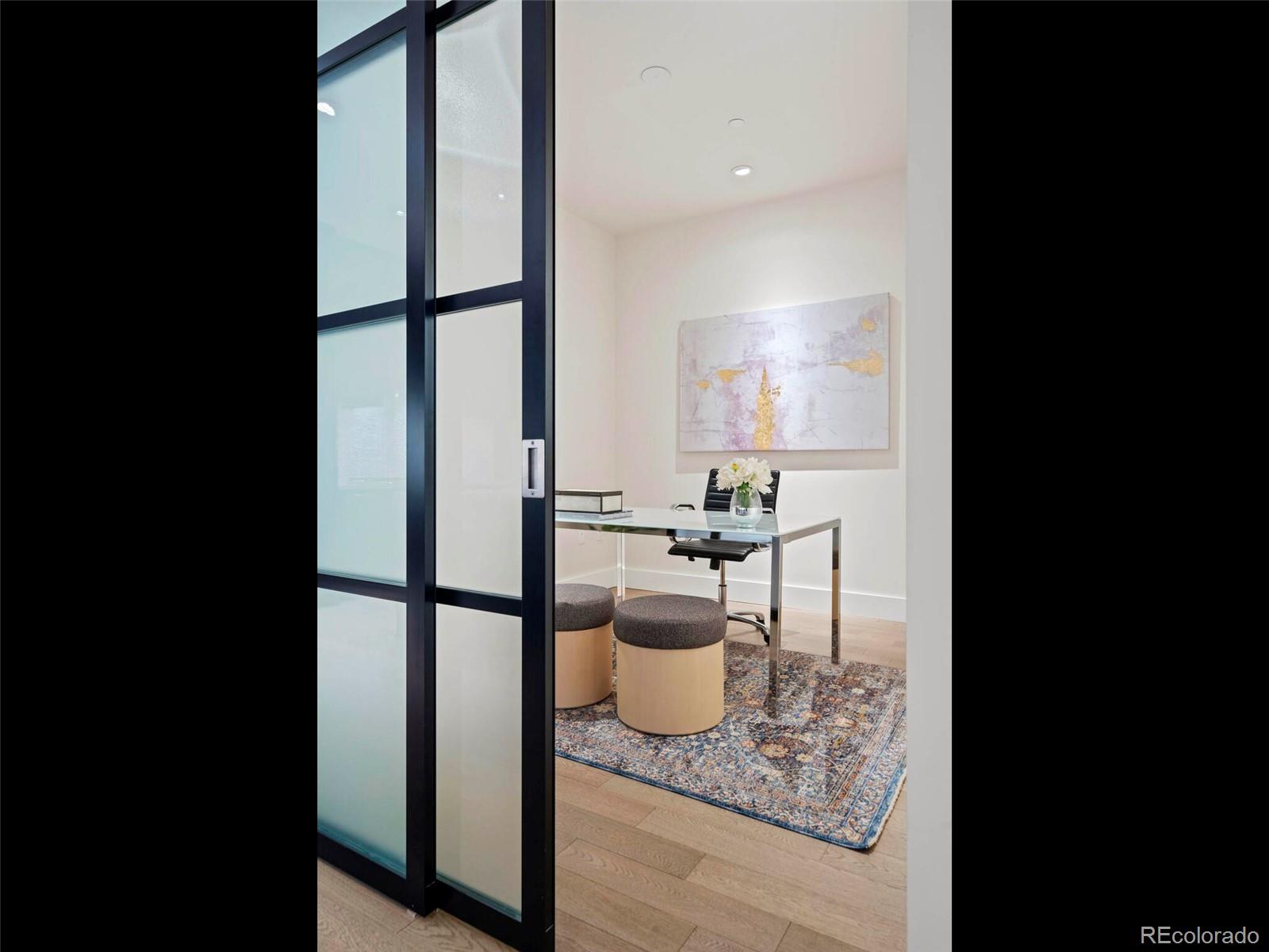 155 Steele Street Unit: 317