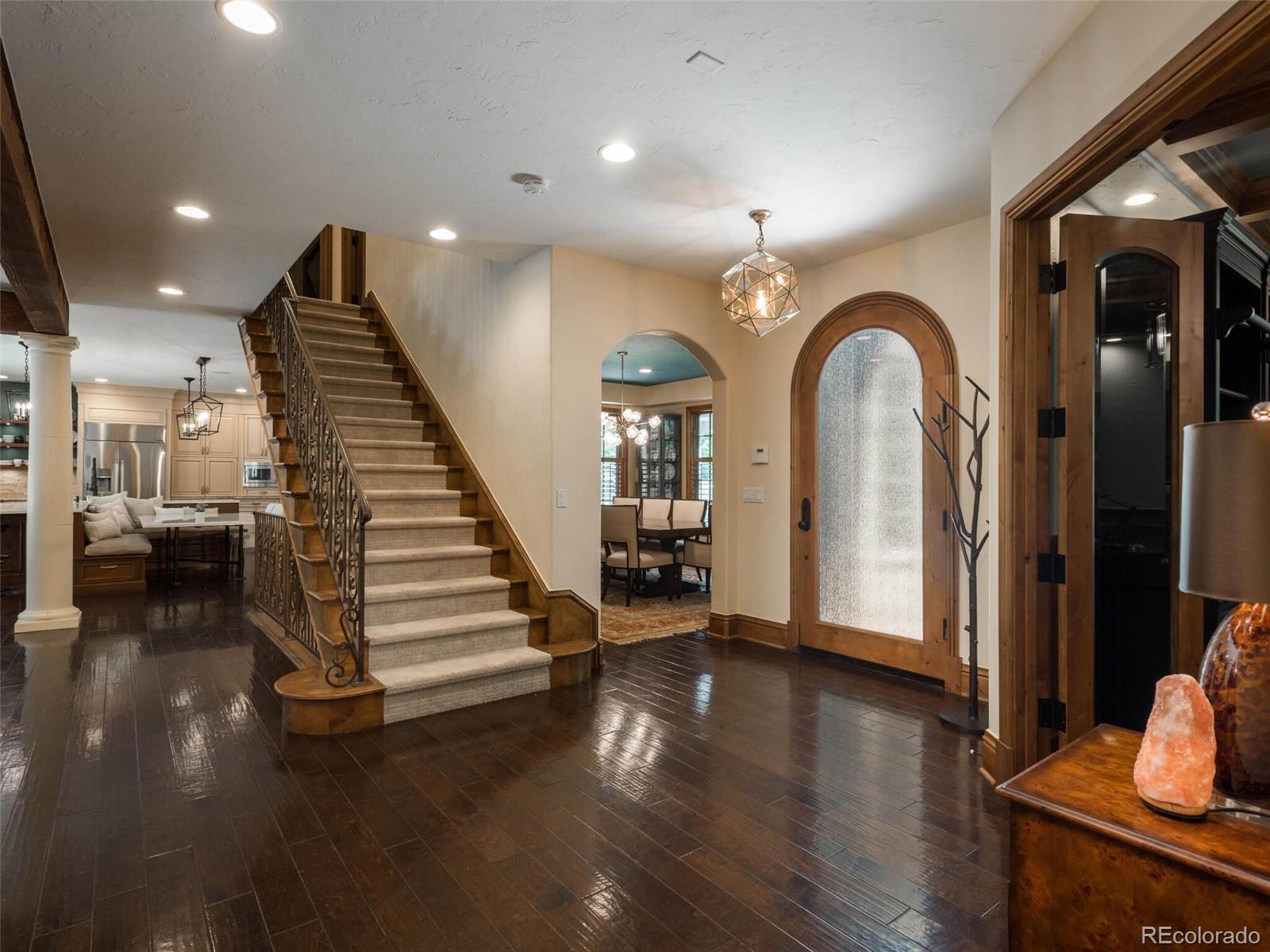 7 Foxtail Circle