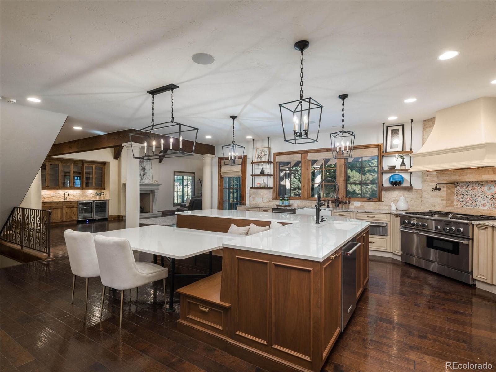 7 Foxtail Circle