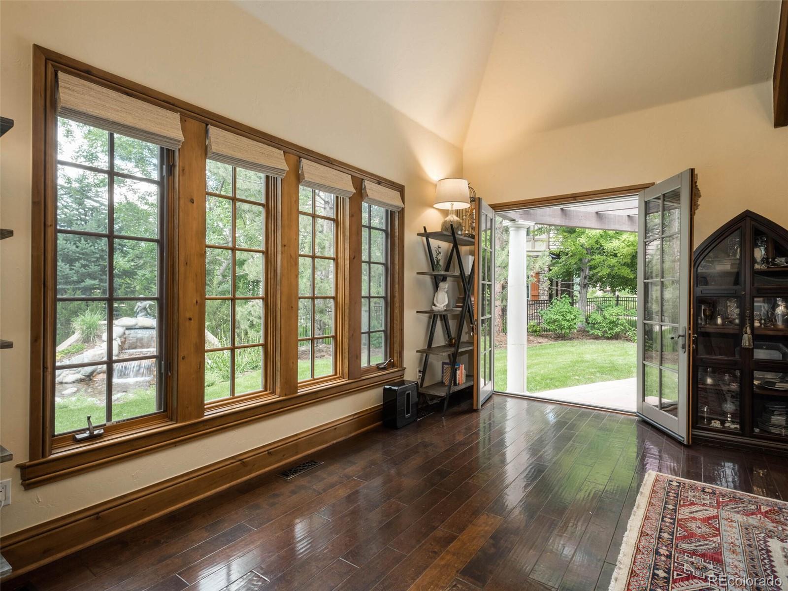 7 Foxtail Circle