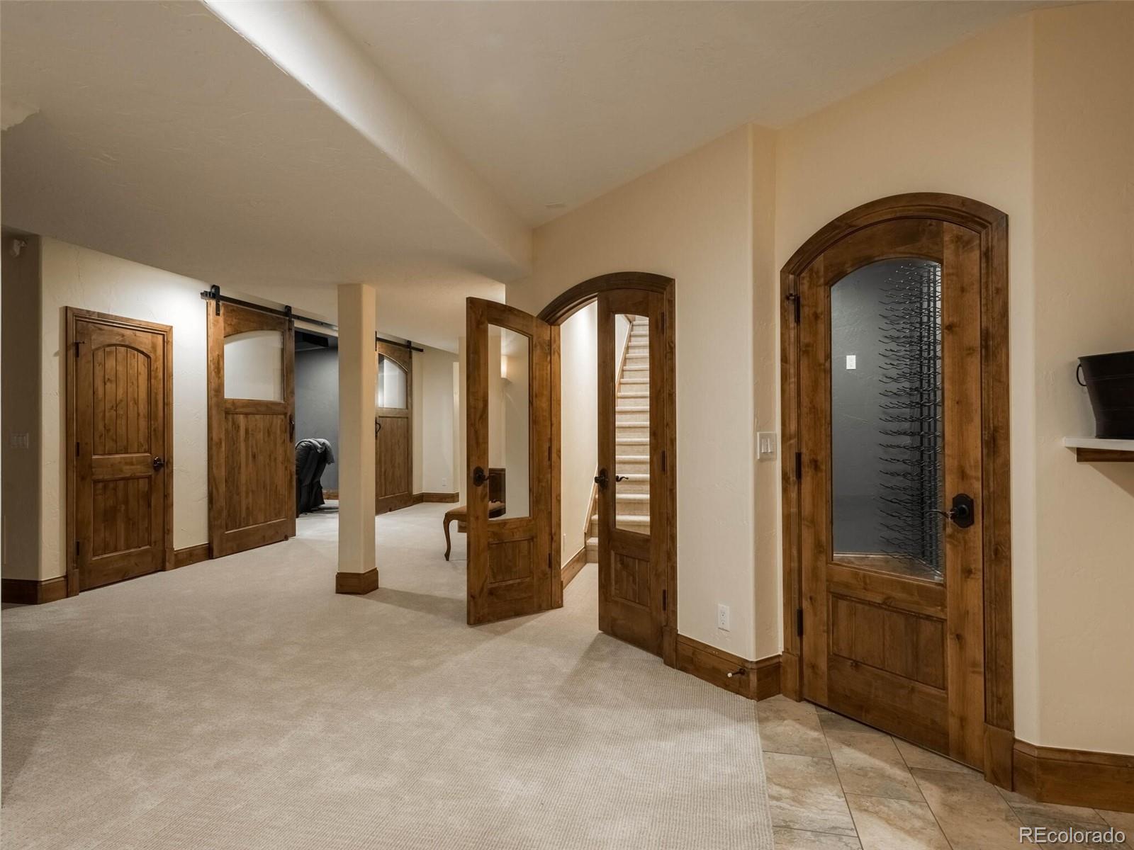 7 Foxtail Circle