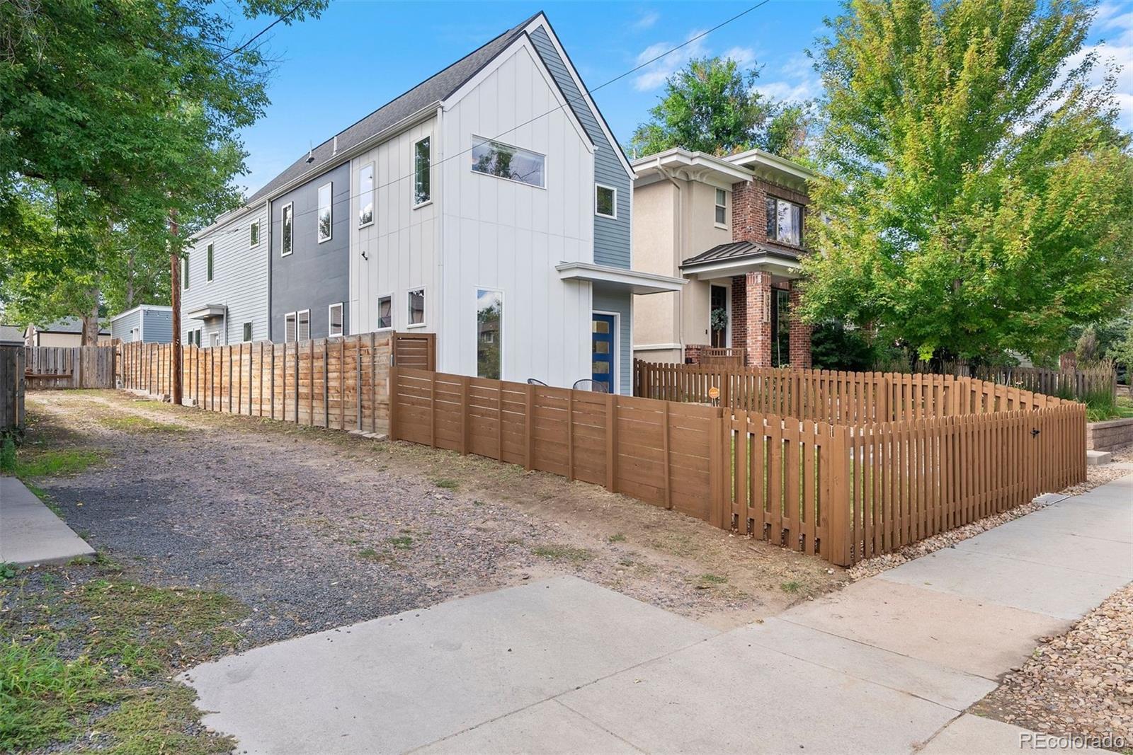 3320 W 26th Avenue