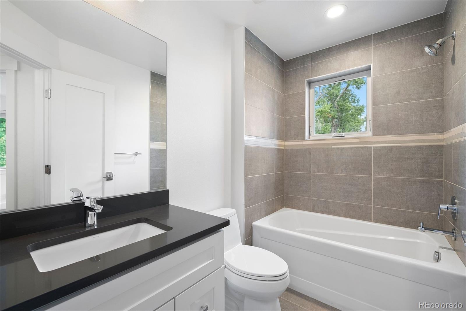 3320 W 26th Avenue