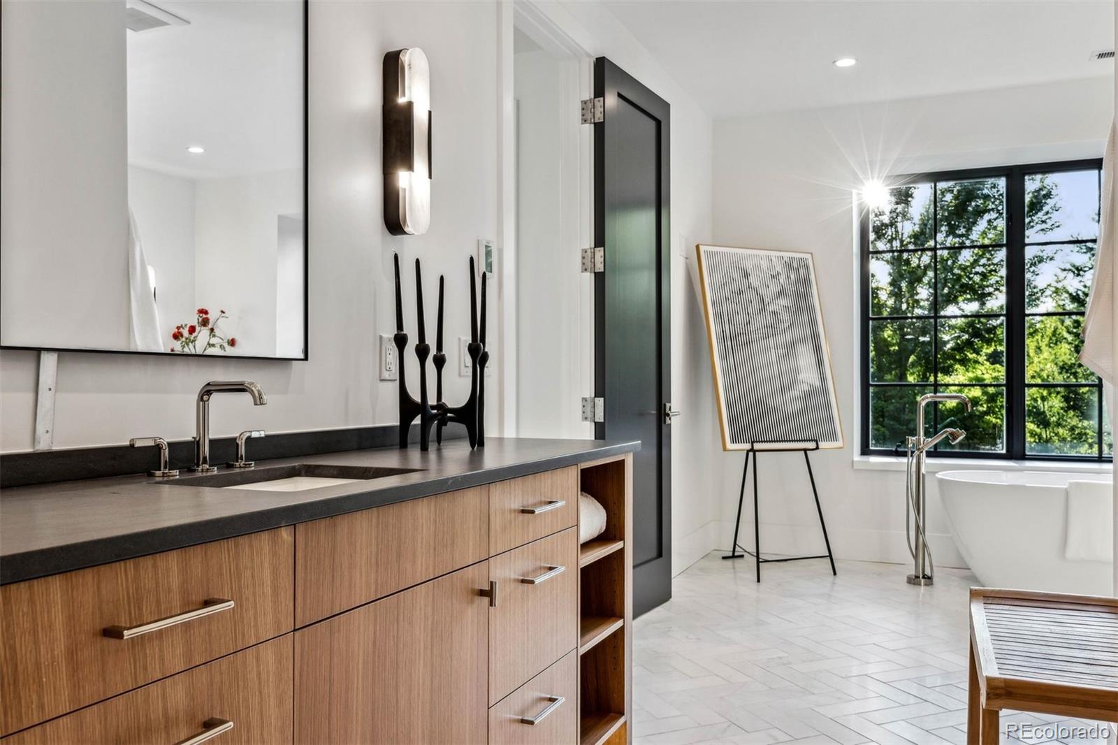 2540 S Fillmore Street