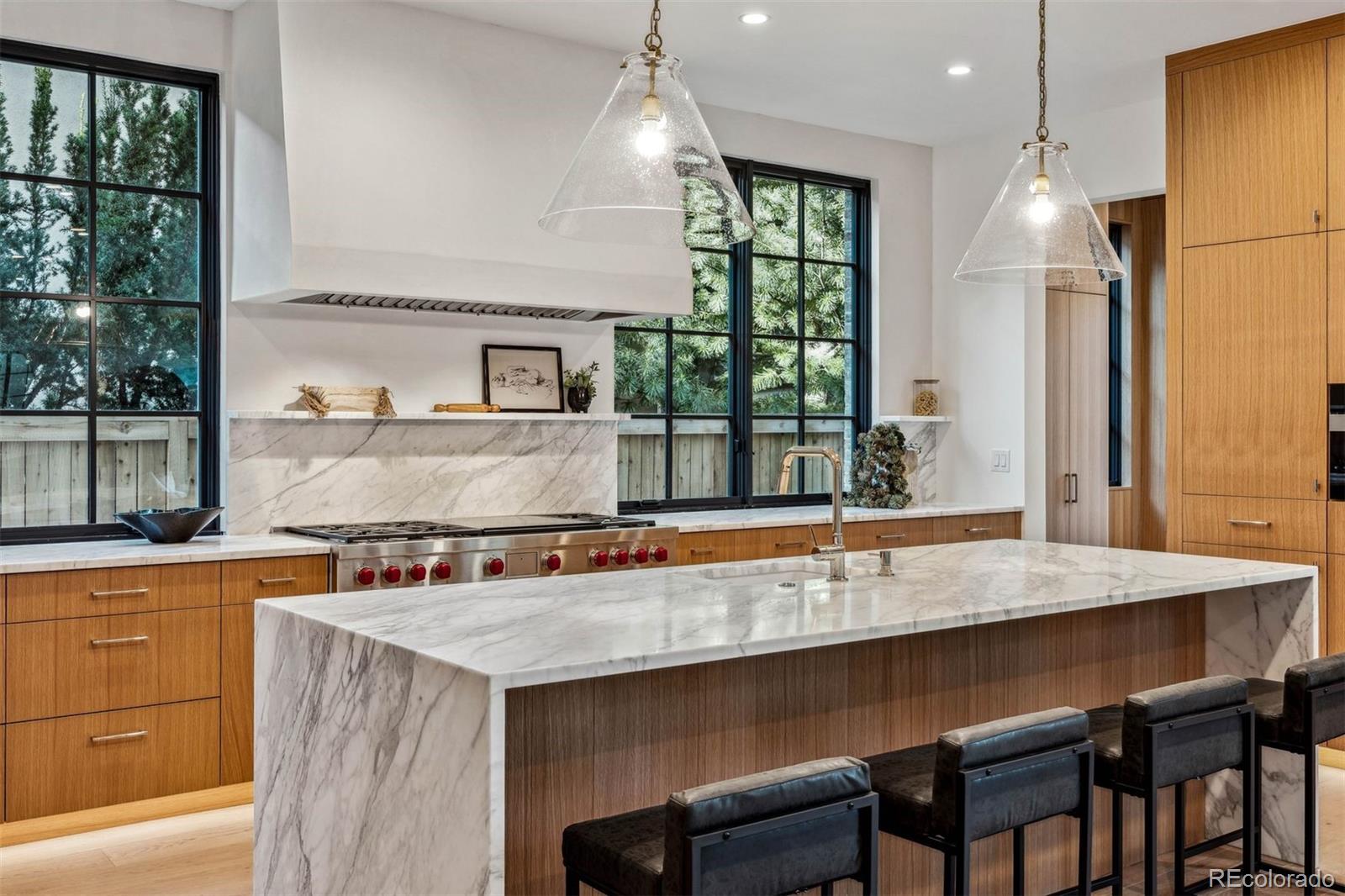 2540 S Fillmore Street