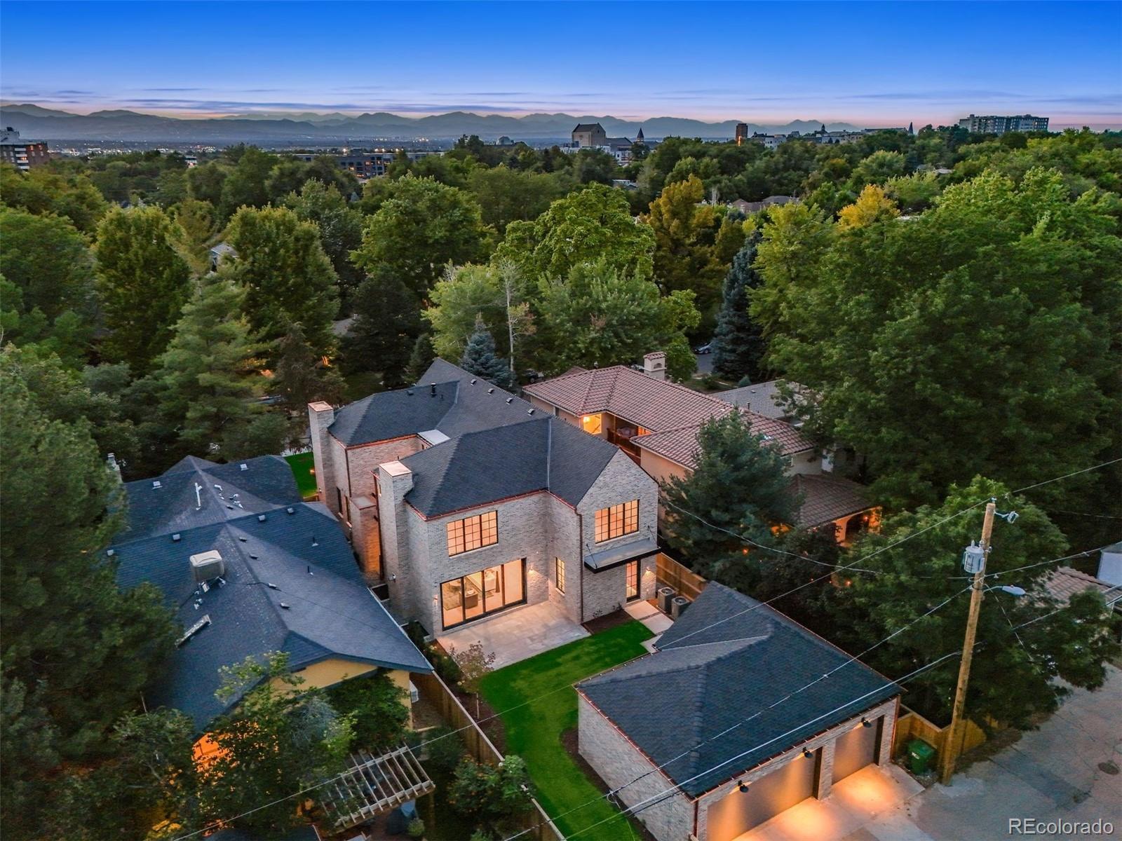 2540 S Fillmore Street