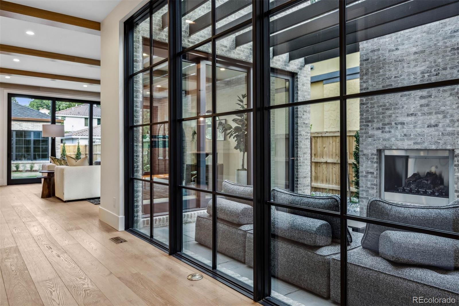 2540 S Fillmore Street