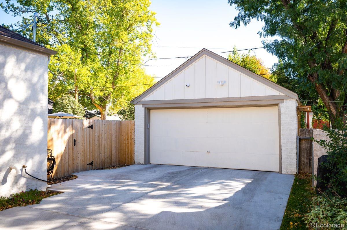 1744 Krameria Street