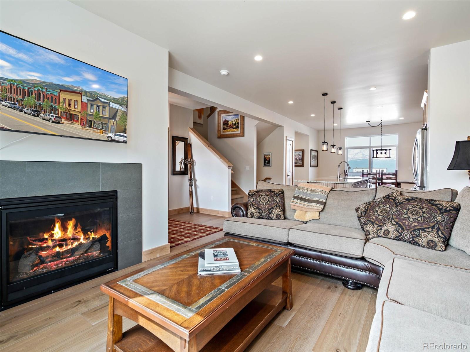 1313 Silver Vault Street