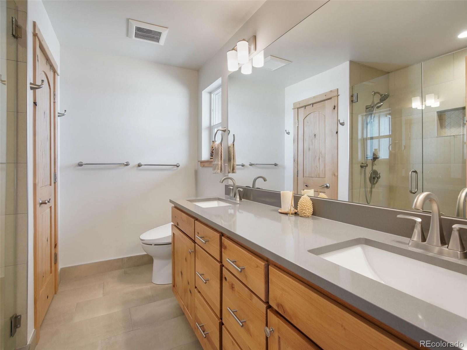 1313 Silver Vault Street