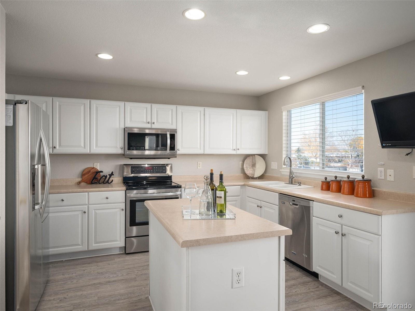 15405 Pensacola Place